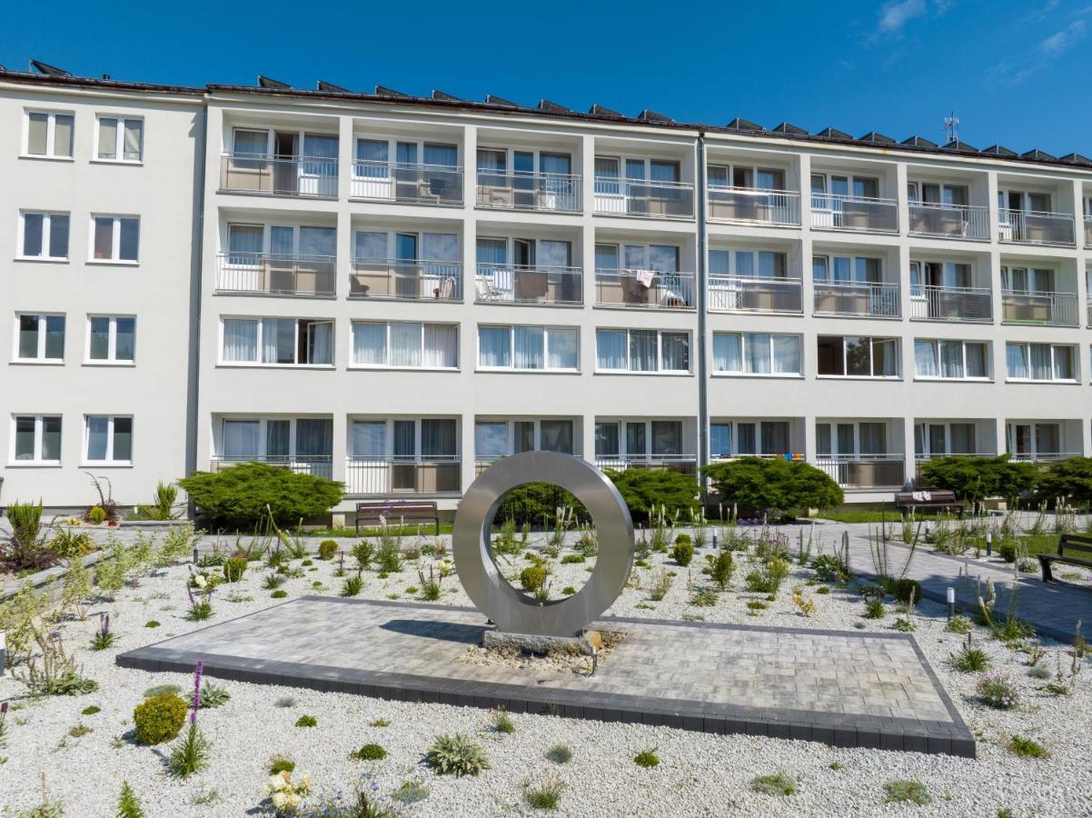 Hotel Zem-Tourist à Pustkowo Extérieur photo